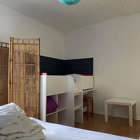 Maison de Bourg avec Jardin, 7km Plage, 5 Couchages, Wifi - FR-1-336-137 * Le Bernard