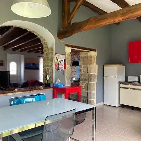 Maison de Bourg avec Jardin, 7km Plage, 5 Couchages, Wifi - FR-1-336-137 *